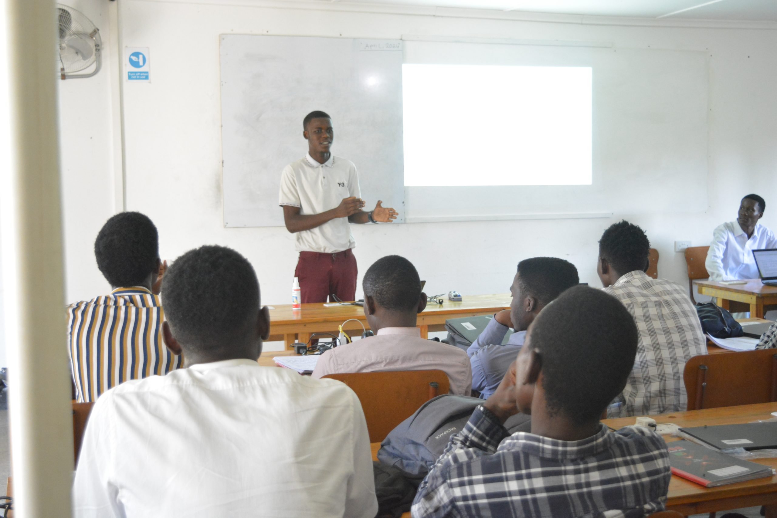 Presentation Week - Mechanics for Africa